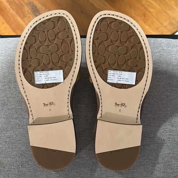 BRAND NEW COACH SANDALS - Picture 2 of 2